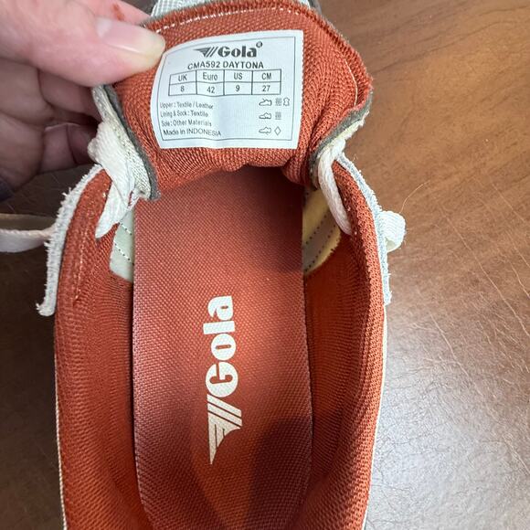 Gola Retro Low Top Sneakers White Tan Classic Trainer main image 2